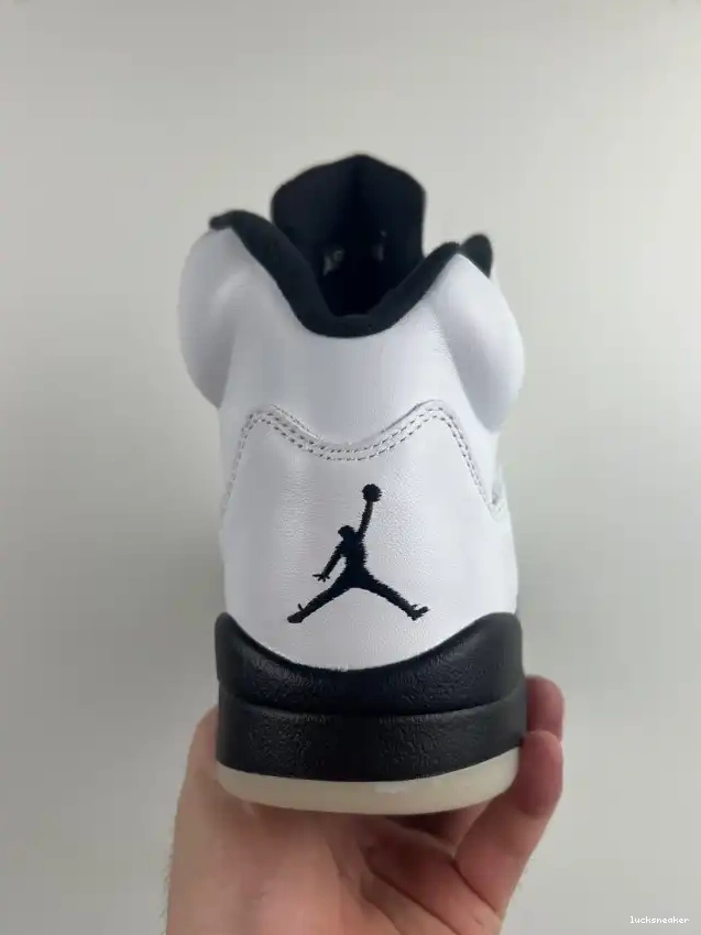 Cheap LUCY RETRO DD0587-110 AIR 5 JORDAN BLACK' 'WHITE 0530